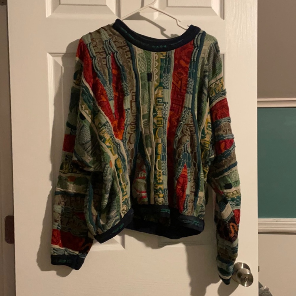 Men’s coogi sweater